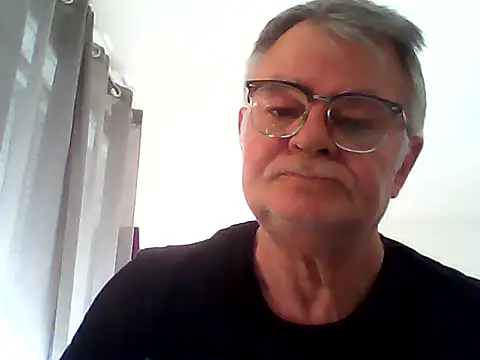 Snapshot of oura chatting on 07-13-26, 07:33 oura online show from 07-13-26, 07:33