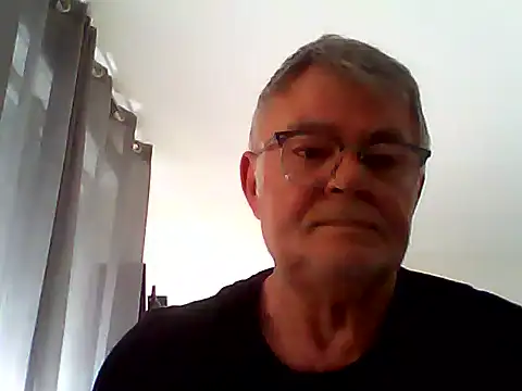 Snapshot of oura chatting on 07-15-26, 07:35 oura online show from 07-15-26, 07:35