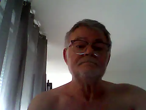 Snapshot of oura chatting on 07-20-26, 10:39 oura online show from 07-20-26, 10:39