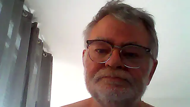 Snapshot of oura chatting on 07-25-26, 08:01 oura online show from 07-25-26, 08:01
