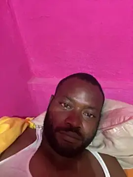 Snapshot of 100banger chatting on 03-19-26, 08:07 100banger online show from 03-19-26, 08:07