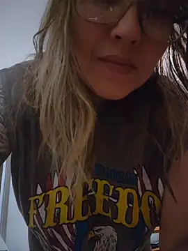 NicolePearl online show from 05-29-26, 10:30