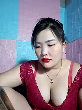 Snapshot of Irene-01 chatting on 05-17-26, 01:51 Irene-01 online show from 05-17-26, 01:51
