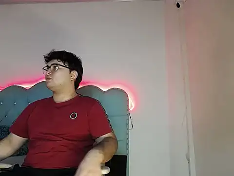 Adrian Belmont online show from 03-10-26, 11:48