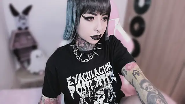 shes creepy online show from 05-16-26, 07:05