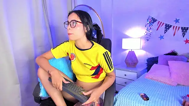 nahiara santana online show from 07-04-26, 03:02