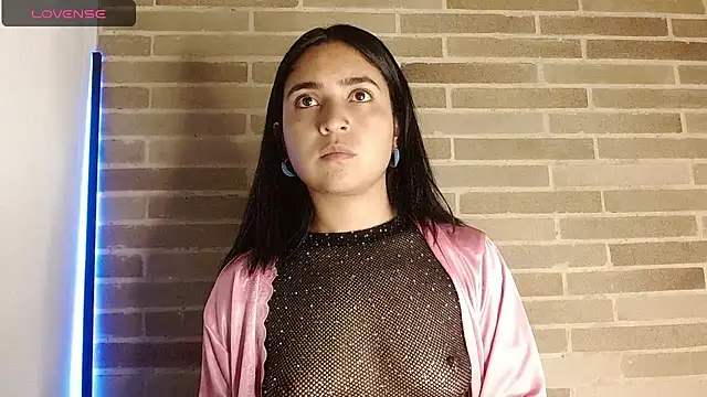 sweet-little online show from 05-13-26, 02:20