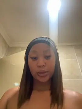 Snapshot of Miss-Kay24 chatting on 03-12-26, 06:03 Miss-Kay24 online show from 03-12-26, 06:03