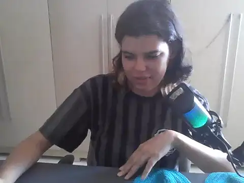 Snapshot of ArleneHollan chatting on 03-13-26, 10:44 ArleneHollan online show from 03-13-26, 10:44