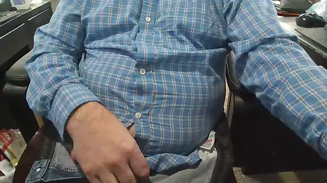 Snapshot of samemOR2027 chatting on 03-10-26, 07:08 samemOR2027 online show from 03-10-26, 07:08