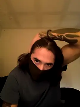 Snapshot of Dan_Cr26 chatting on 03-11-26, 06:41 Dan Cr26 online show from 03-11-26, 06:41