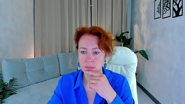 LeticiaRomano online show from 05-27-26, 04:09