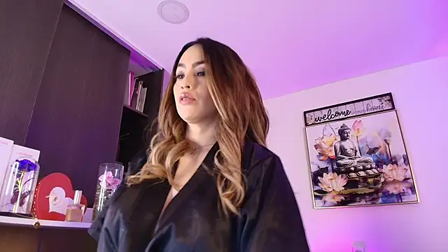 Katalina Alvarezz online show from 06-11-26, 07:12