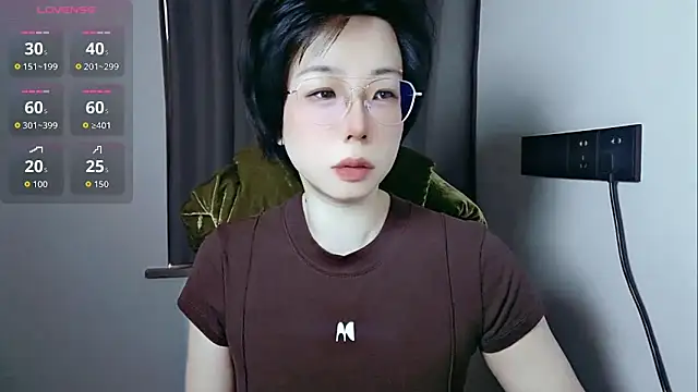 lin lin 520 520 online show from 05-19-26, 04:19