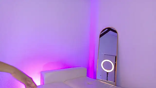CathMeow  online show from 04-29-26, 04:55