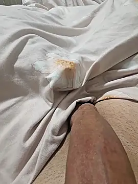 dexter7999 online show from 04-20-26, 05:37