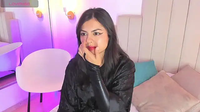 Snapshot of Zoee_Kravitz chatting on 03-12-26, 08:48 Zoee Kravitz online show from 03-12-26, 08:48