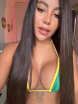 Snapshot of SaraValentina11 chatting on 05-02-26, 04:23 SaraValentina11 online show from 05-02-26, 04:23