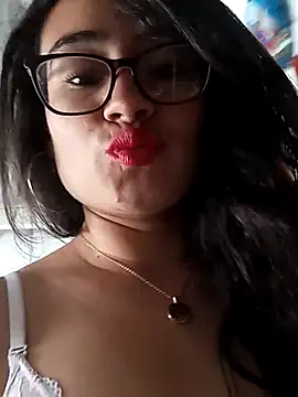 Snapshot of Sophia-Lovely chatting on 03-11-26, 03:18 Sophia-Lovely online show from 03-11-26, 03:18