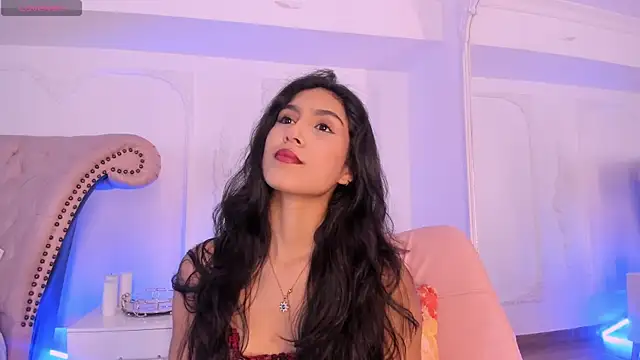 LucianaBlanco  online show from 05-15-26, 08:27