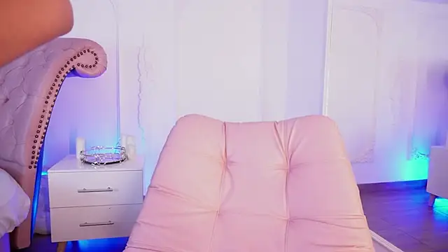 LucianaBlanco  online show from 07-05-26, 03:41