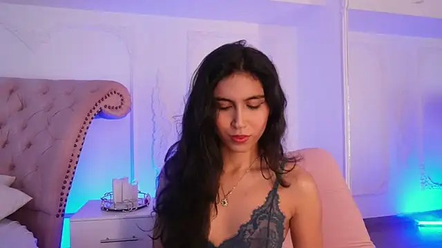 LucianaBlanco  online show from 07-29-26, 08:51