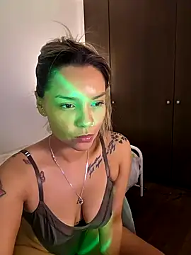 Snapshot of JuliiethDz chatting on 03-17-26, 07:17 JuliiethDz online show from 03-17-26, 07:17