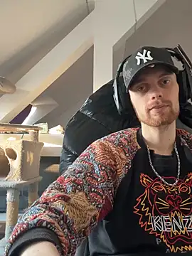 Snapshot of nomercy0807 chatting on 03-18-26, 04:43 nomercy0807 online show from 03-18-26, 04:43