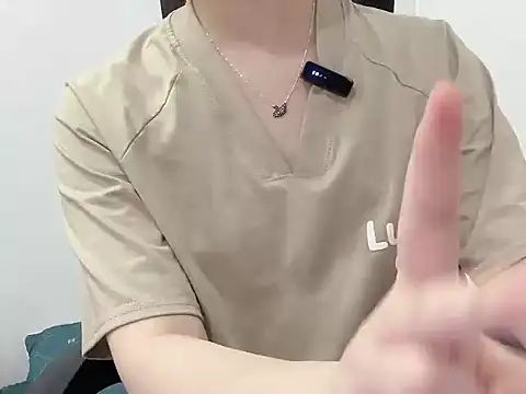 hunhun122 online show from 04-07-26, 07:42