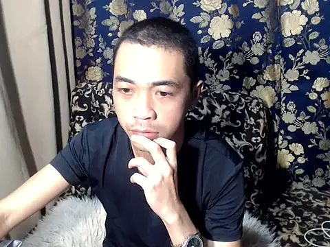 Snapshot of _taeyong chatting on 03-12-26, 07:58 taeyong online show from 03-12-26, 07:58