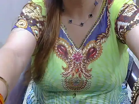 Snapshot of spicy_Zara chatting on 05-14-26, 06:53 spicy Zara online show from 05-14-26, 06:53