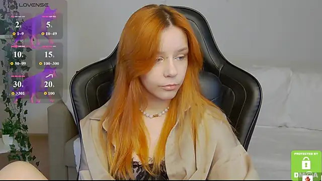 Rachel lips online show from 06-17-26, 08:50