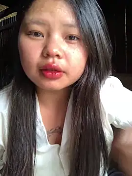 Motminhthoi online show from 04-19-26, 08:02