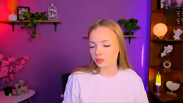 maddy moah online show from 05-25-26, 05:02