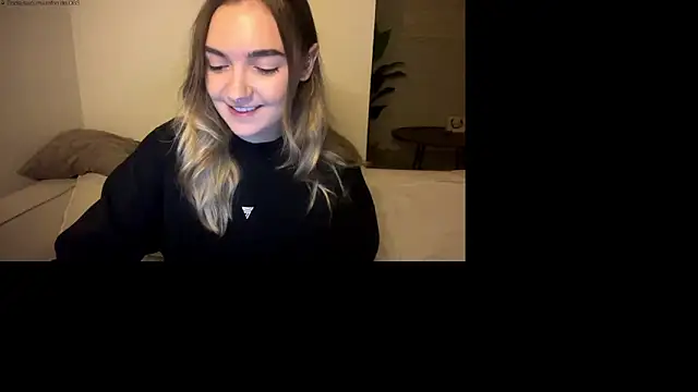 RoxyWet online show from 06-05-26, 12:33