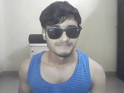 adithya123h online show from 04-01-26, 01:41