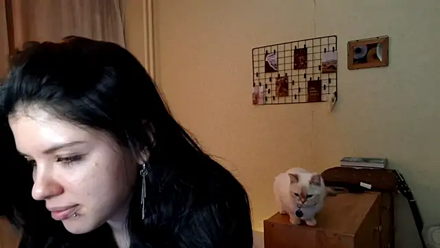 MiaTemptress online show from 03-26-26, 01:49