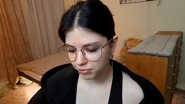 MiaTemptress online show from 04-16-26, 02:18