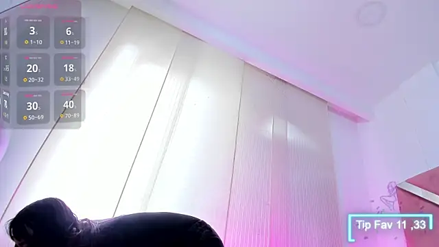 Snapshot of Zoe_Evaanss_ chatting on 07-24-26, 07:45 Zoe Evaanss online show from 07-24-26, 07:45