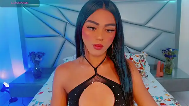 tiifannysexyhot online show from 04-19-26, 12:48