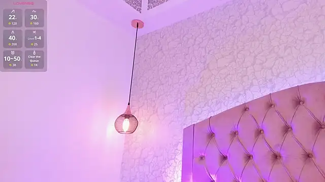 saraa joness  online show from 05-24-26, 06:57