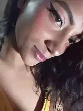 Snapshot of KattyBerryX chatting on 03-26-26, 11:32 KattyBerryX online show from 03-26-26, 11:32