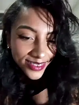 Snapshot of KattyBerryX chatting on 05-10-26, 06:57 KattyBerryX online show from 05-10-26, 06:57