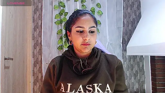 Snapshot of Adela_gincm chatting on 03-13-26, 05:47 Adela gincm online show from 03-13-26, 05:47