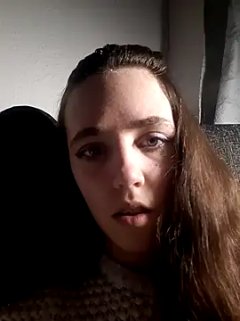 Snapshot of AnnieArtLive chatting on 03-13-26, 06:14 AnnieArtLive online show from 03-13-26, 06:14