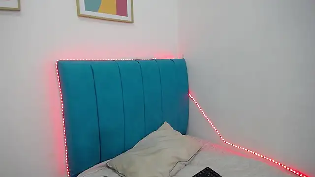 Madisson jones online show from 05-15-26, 11:39