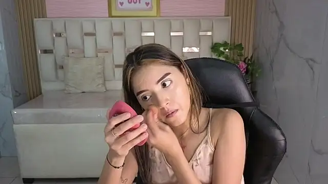 veronicaa s online show from 05-14-26, 07:53