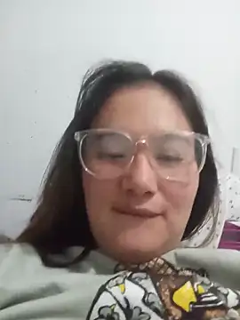 Snapshot of Brittany_G chatting on 06-12-26, 06:34 Brittany G online show from 06-12-26, 06:34