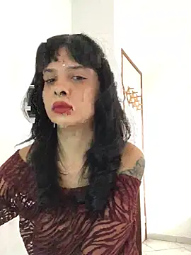 Snapshot of pinacarracci chatting on 07-17-26, 04:34 pinacarracci online show from 07-17-26, 04:34