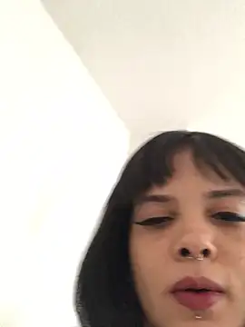 Snapshot of pinacarracci chatting on 07-18-26, 05:39 pinacarracci online show from 07-18-26, 05:39